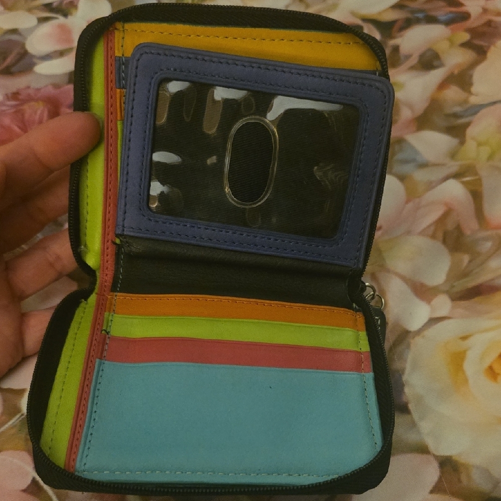 Fossil Black Leather Wallet - Picture 2 of 12
